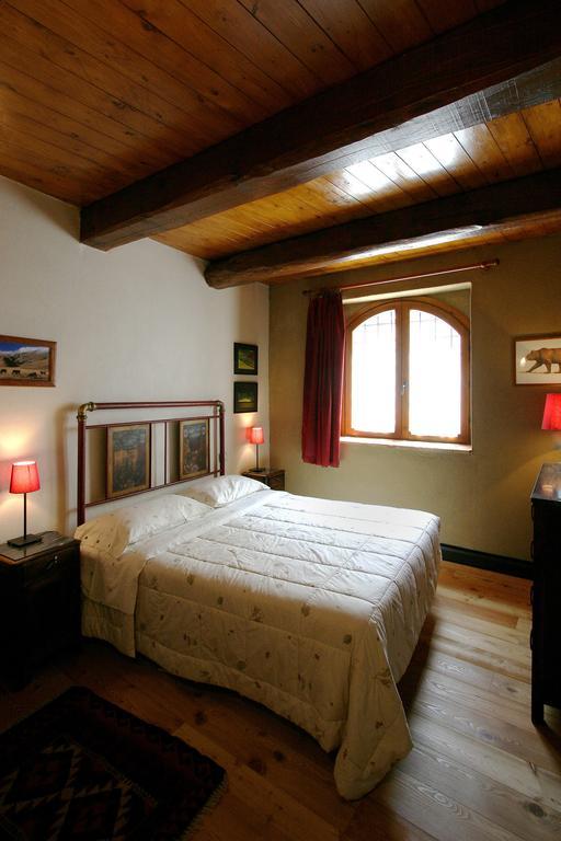 B&B Cascina Dell'Orso Castelsantangelo sul Nera Dış mekan fotoğraf
