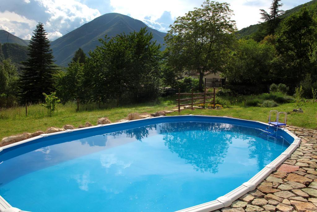 B&B Cascina Dell'Orso Castelsantangelo sul Nera Dış mekan fotoğraf